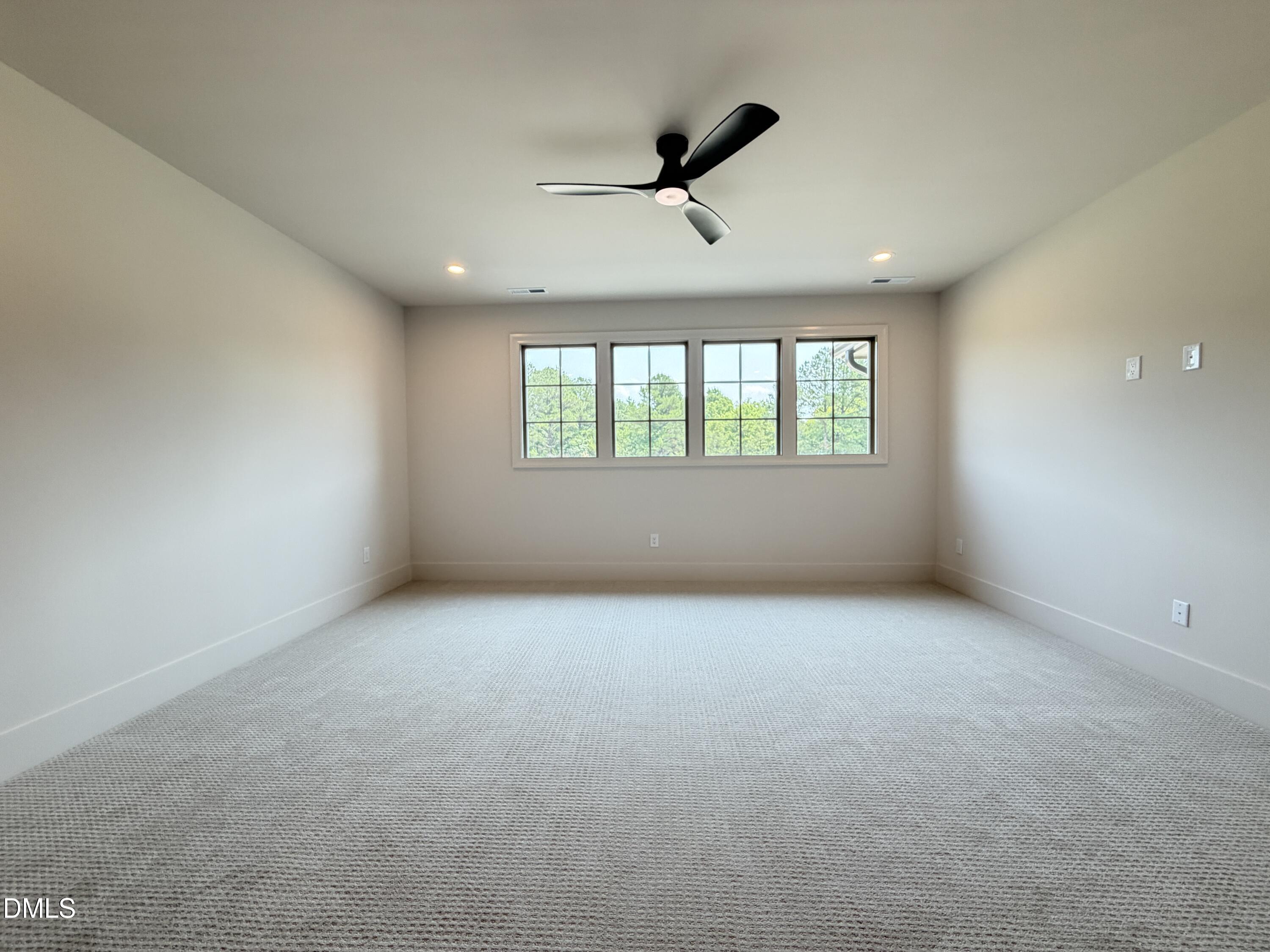 2428 Rosslare Mews Lane