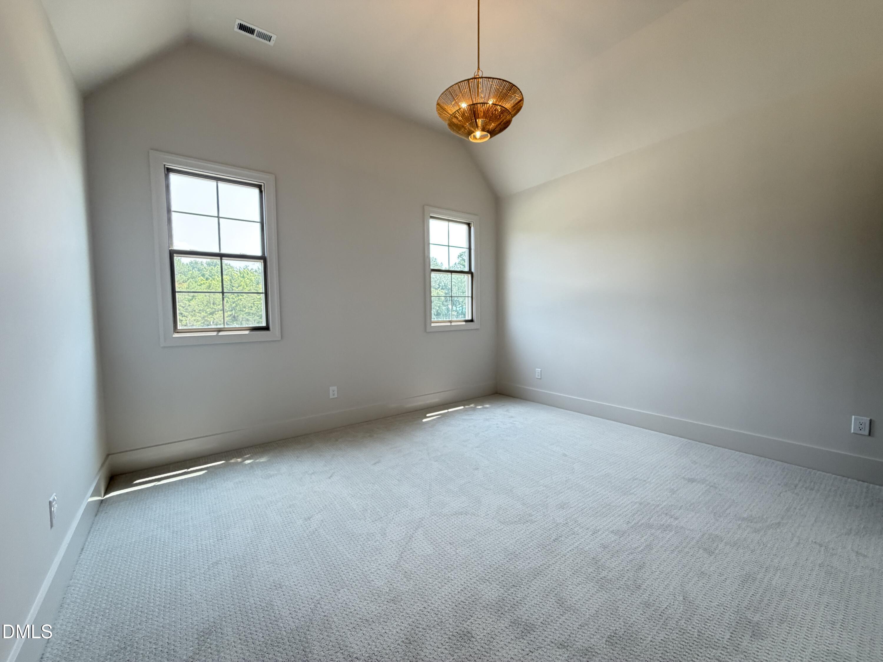 2428 Rosslare Mews Lane