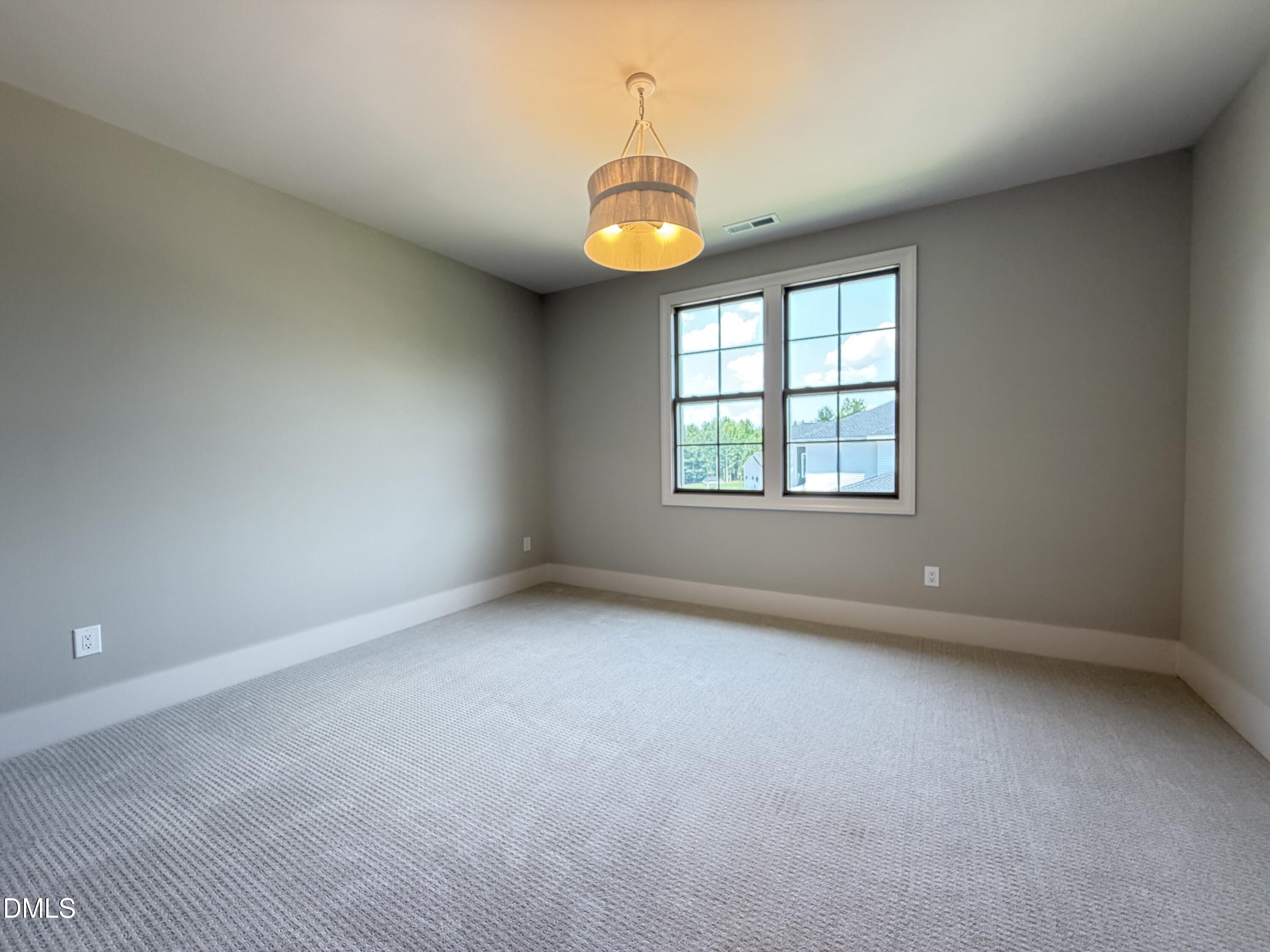 2428 Rosslare Mews Lane