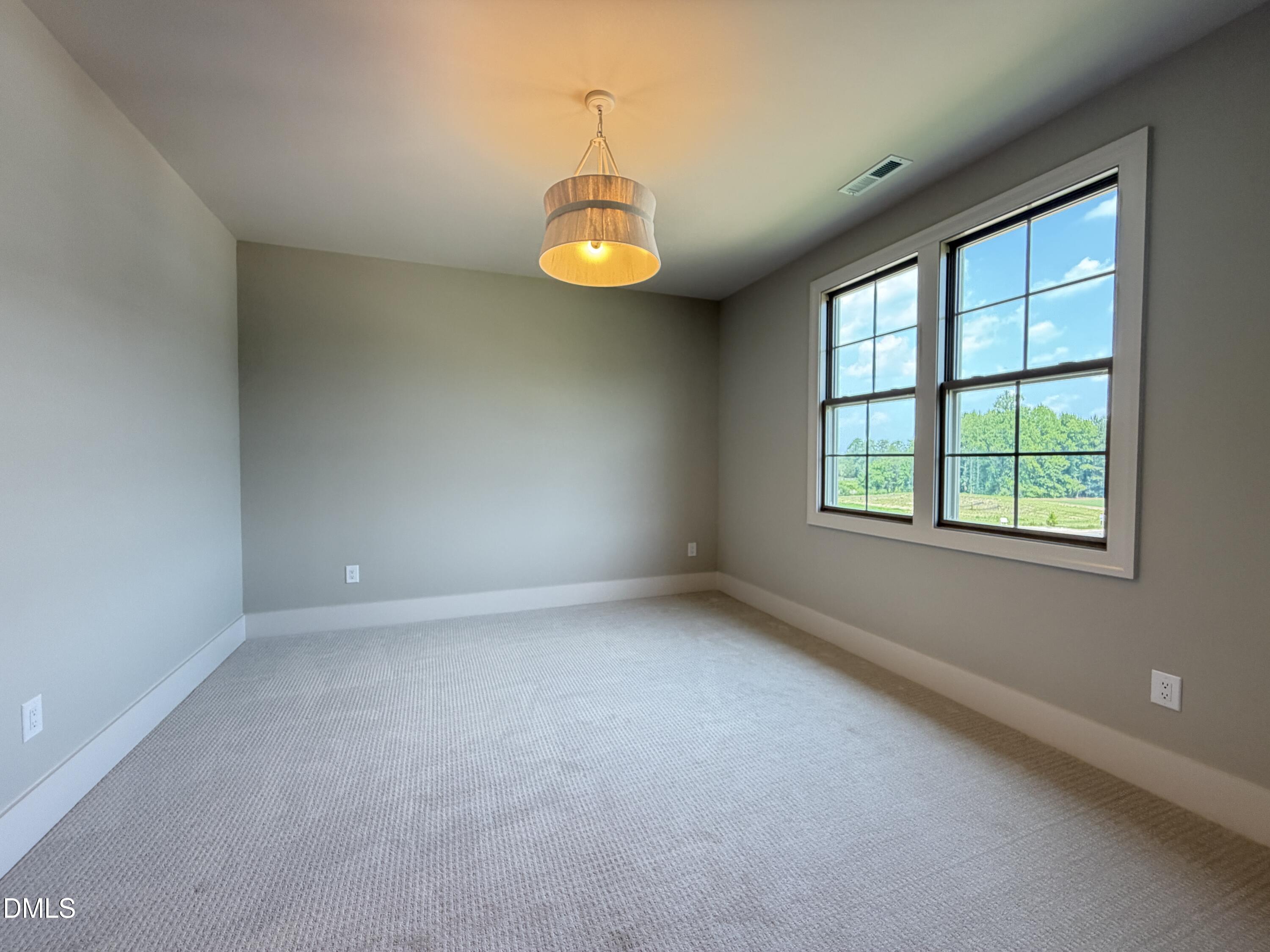 2428 Rosslare Mews Lane
