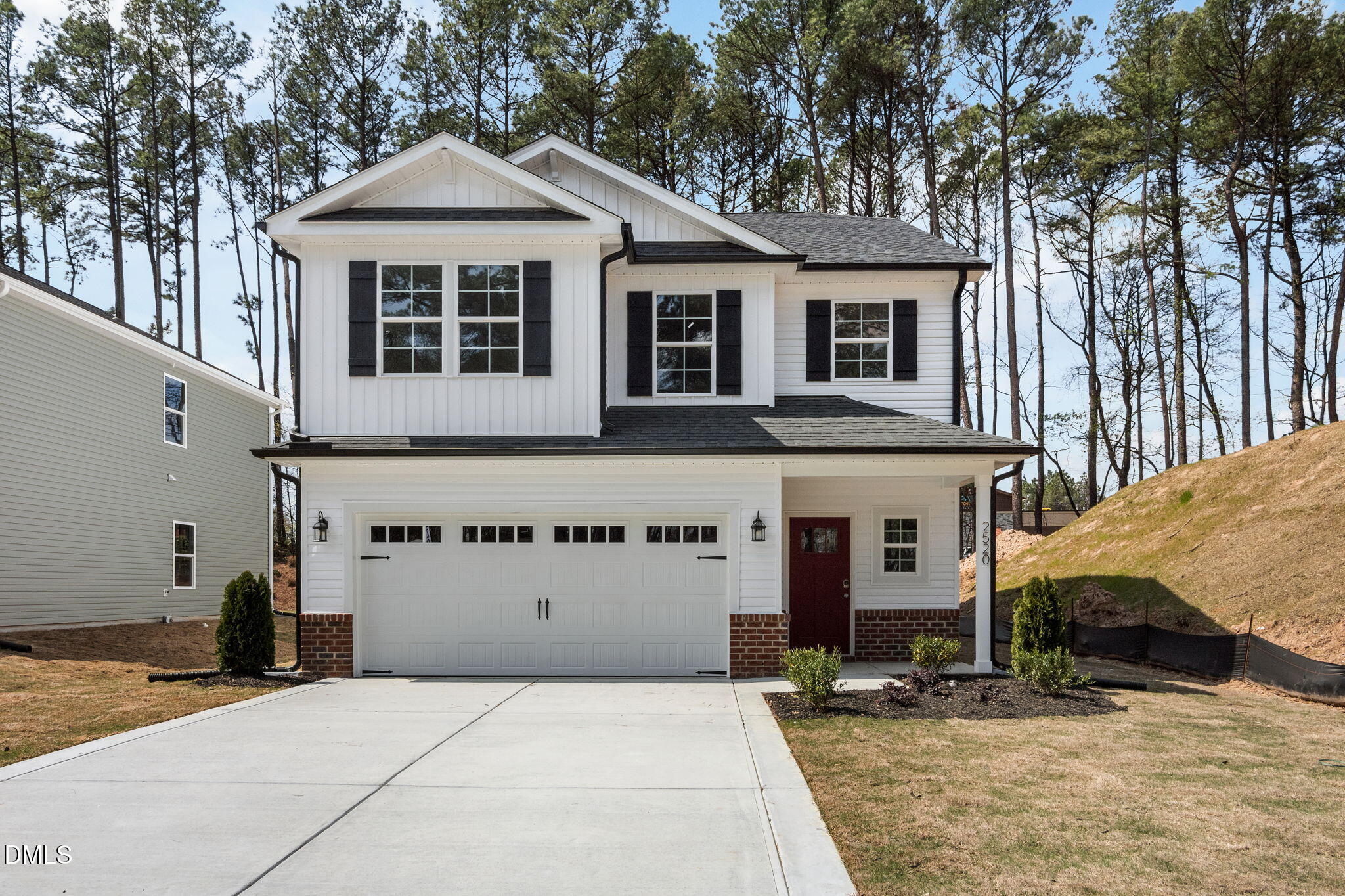 2520 Rolling Pines Avenue