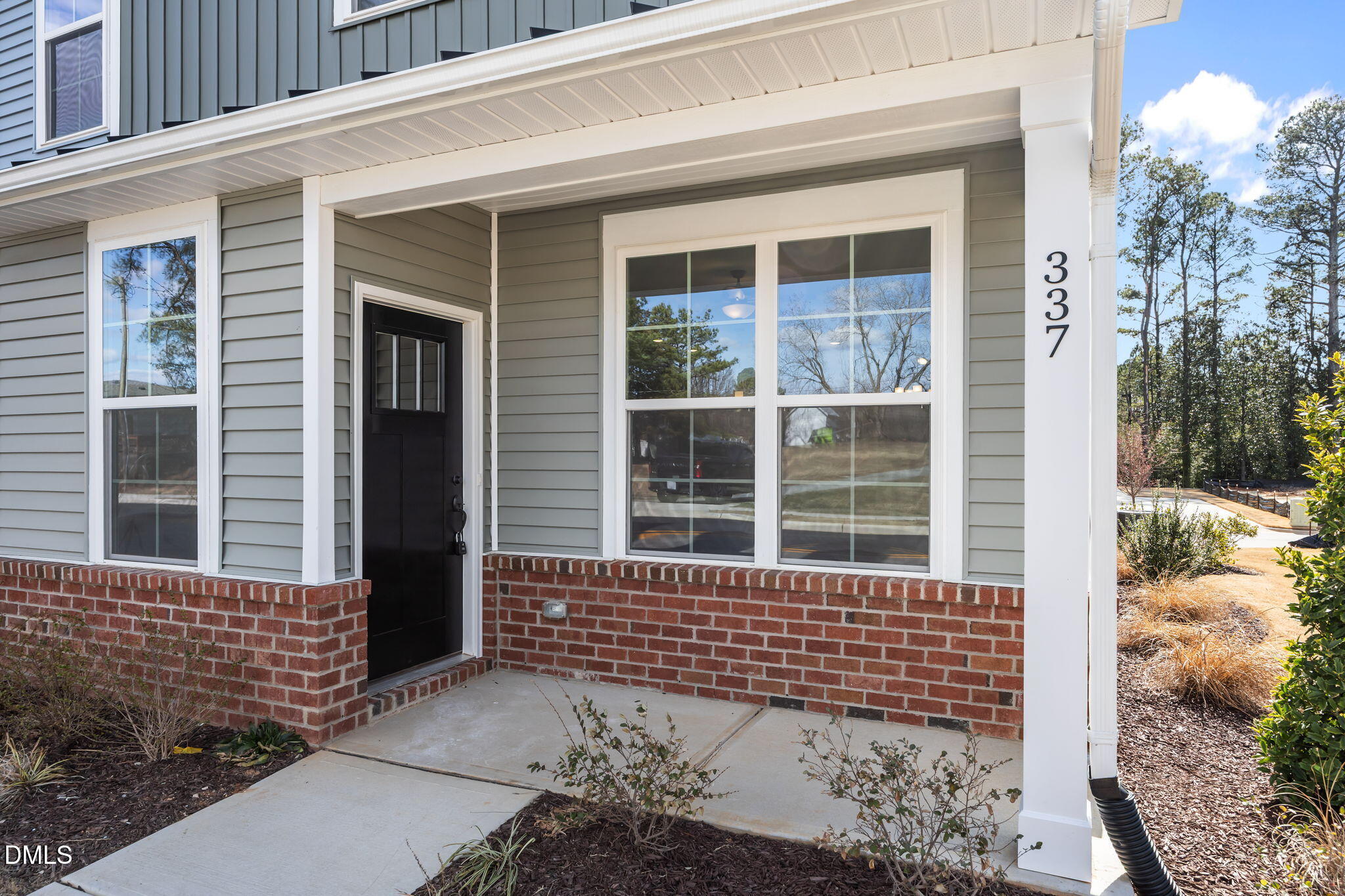 337 Parker Street # 17