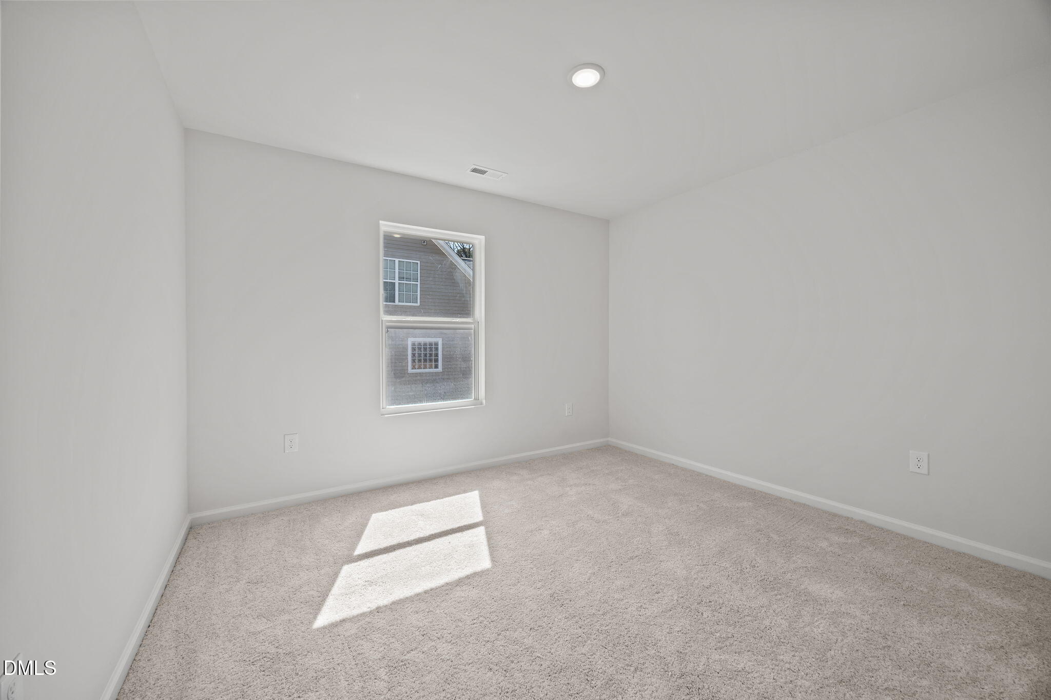 2524 Rolling Pines Avenue