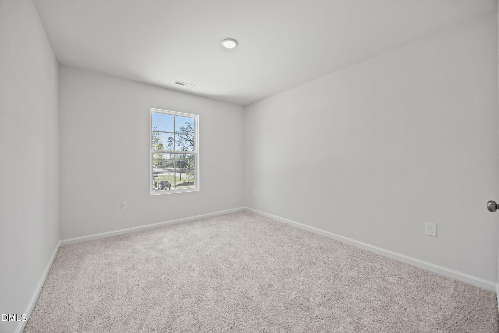 2524 Rolling Pines Avenue