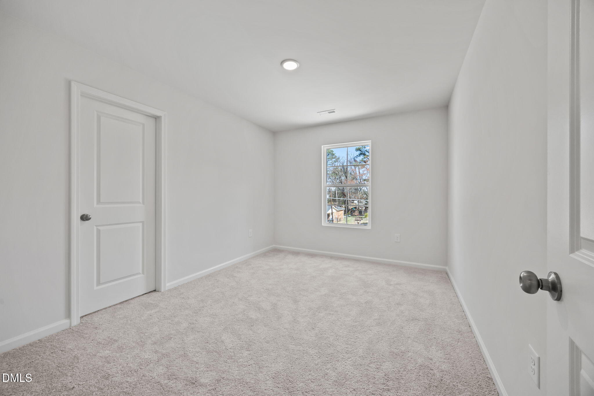 2524 Rolling Pines Avenue