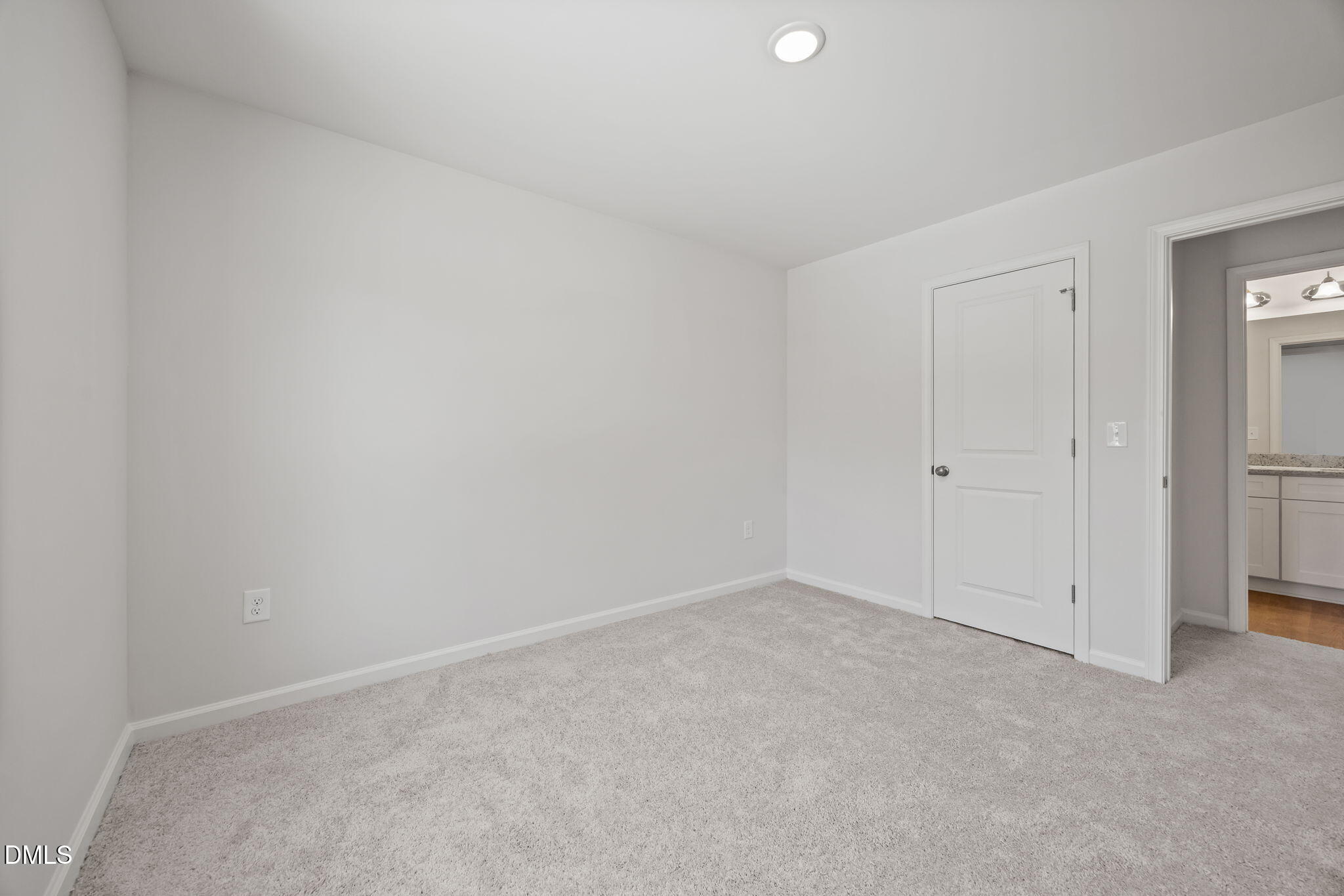 2524 Rolling Pines Avenue