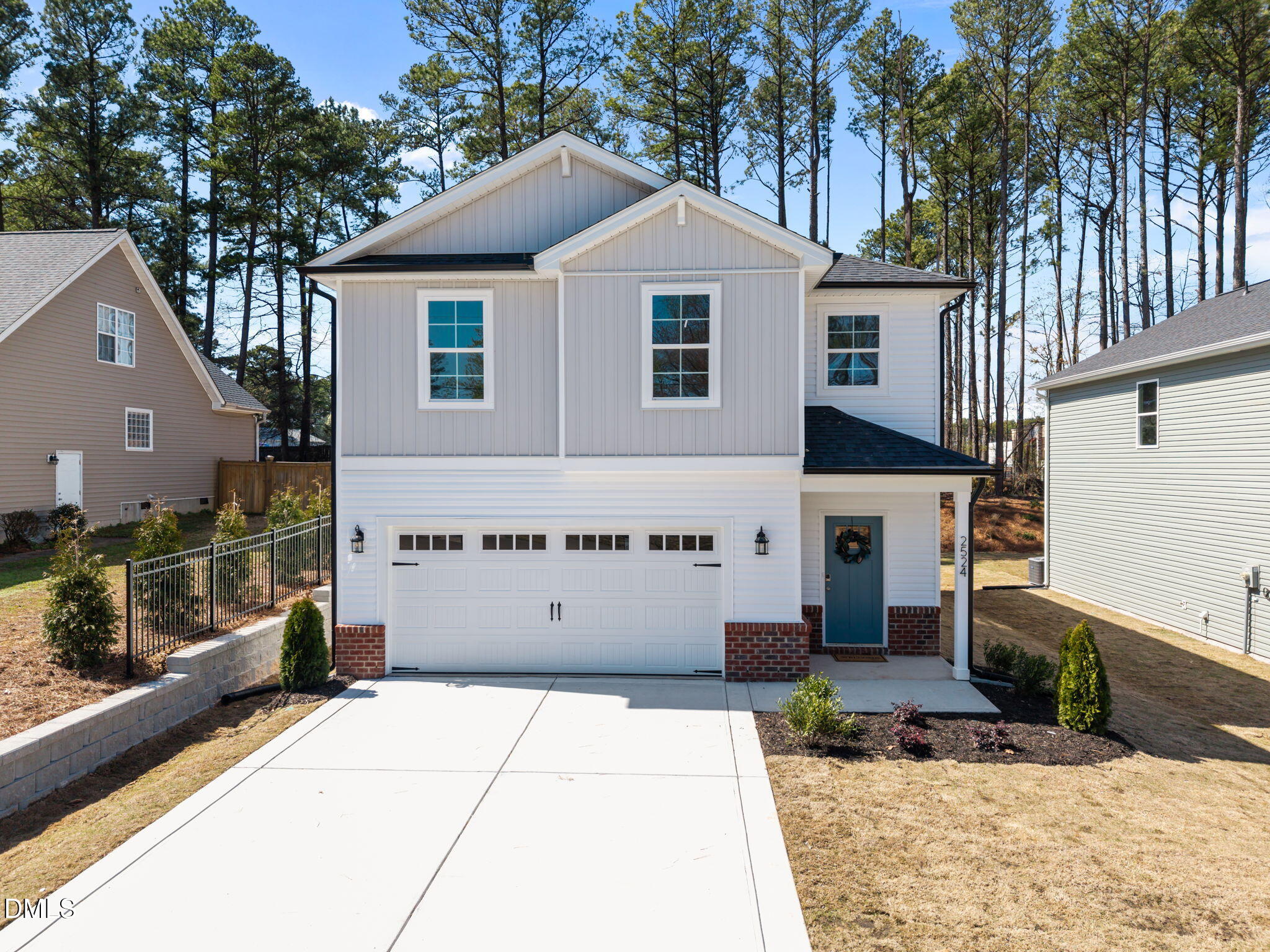 2524 Rolling Pines Avenue