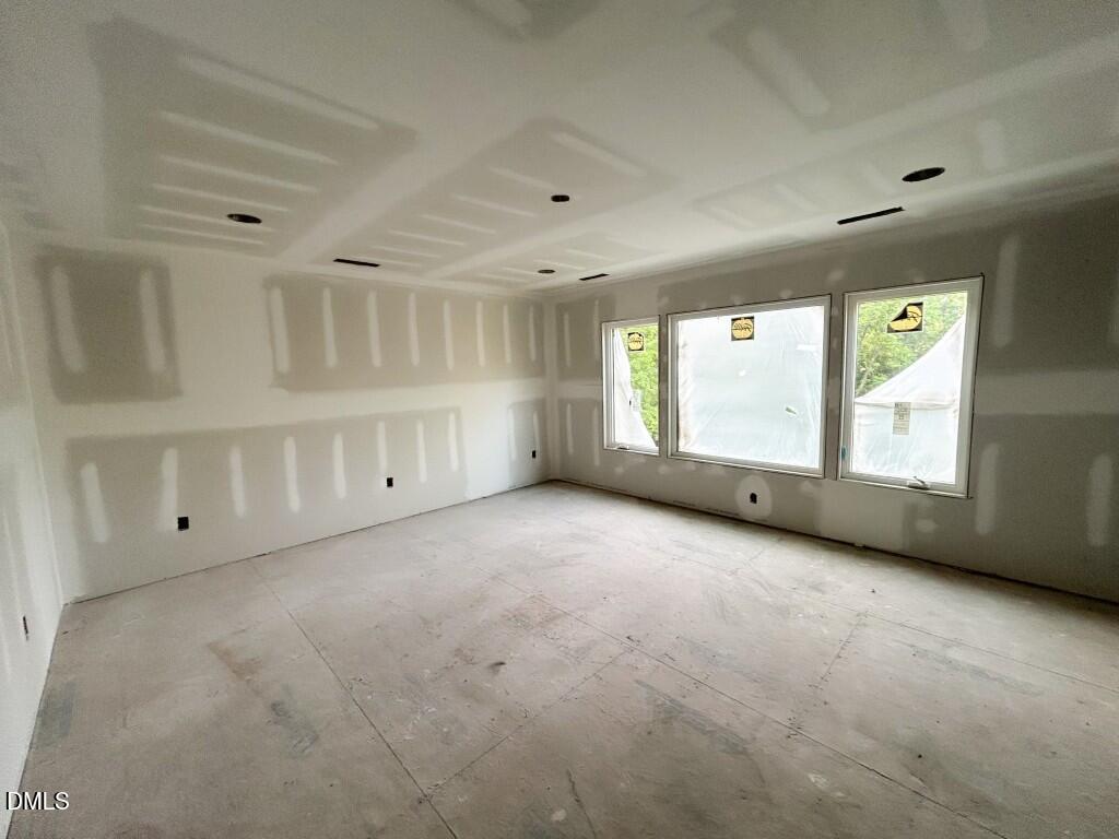 1003 Phoenix Place