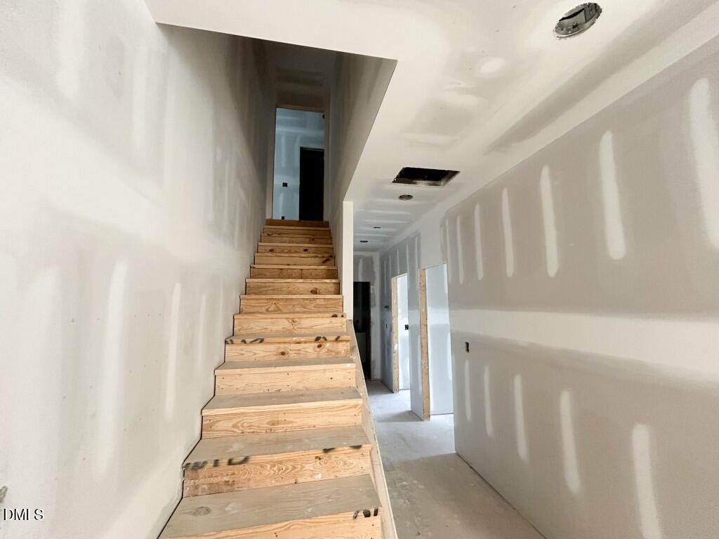 1003 Phoenix Place
