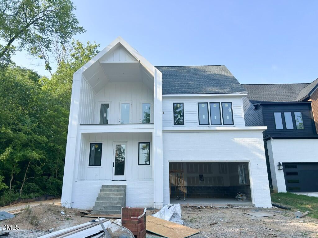 1003 Phoenix Place