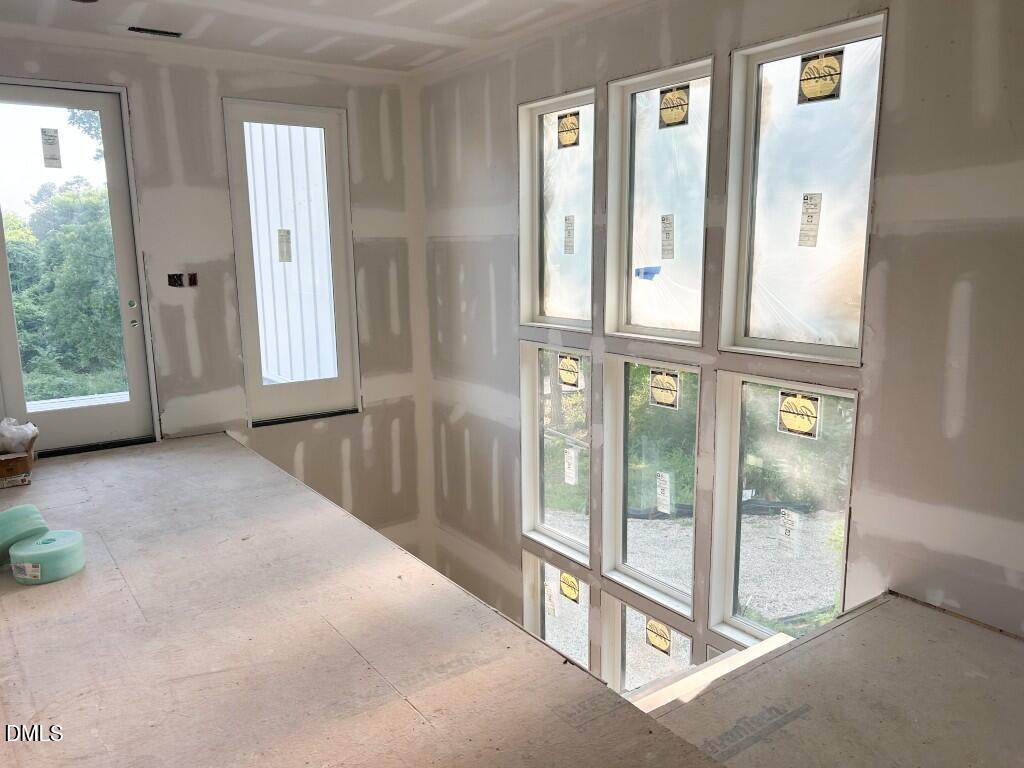 1003 Phoenix Place