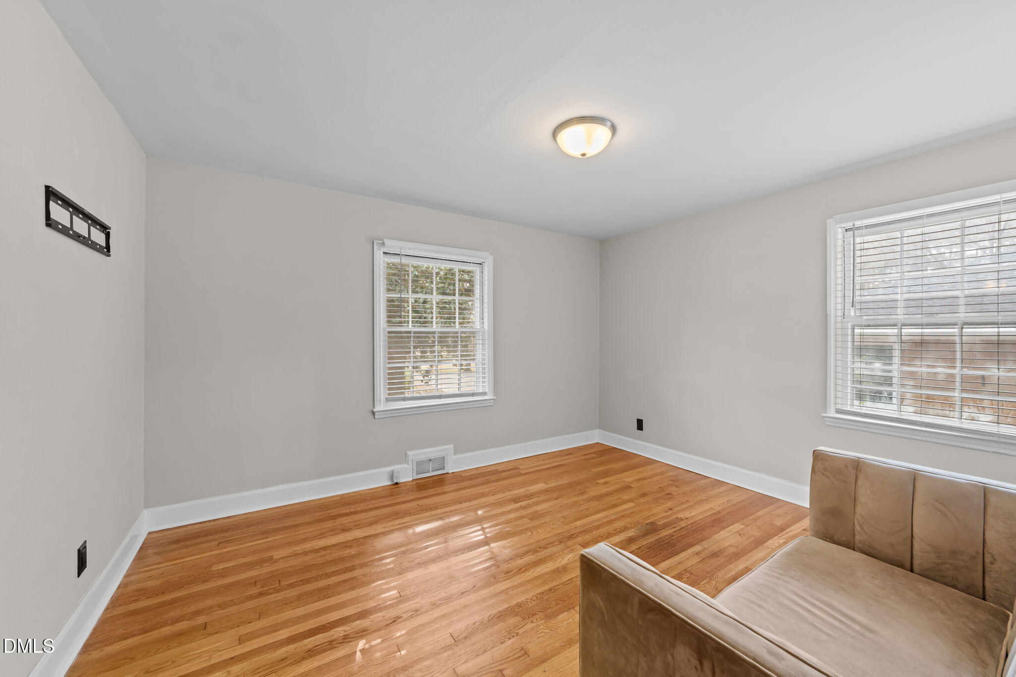 2613 Poole Road
