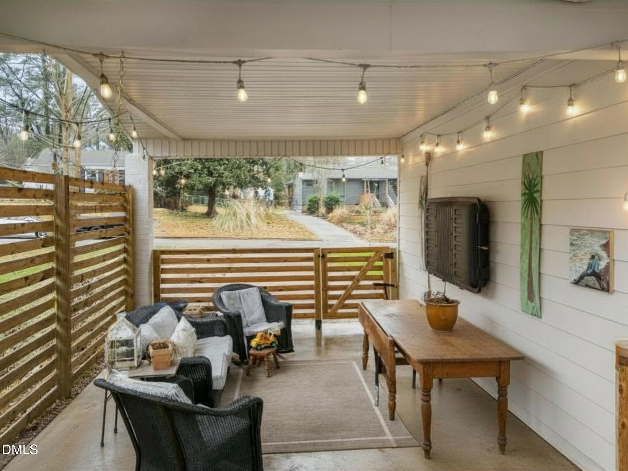 2528 Remington Road