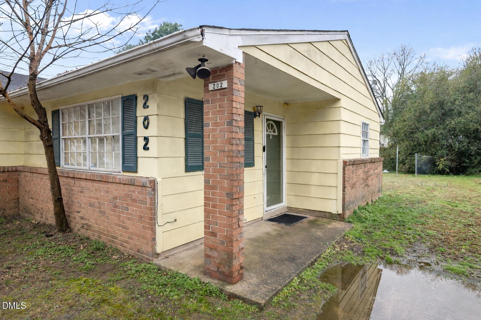 202 Lynn Road