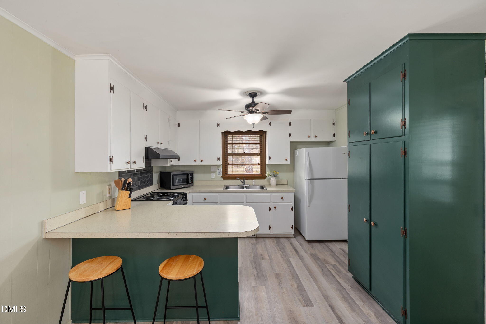 3705 Arrowwood Drive