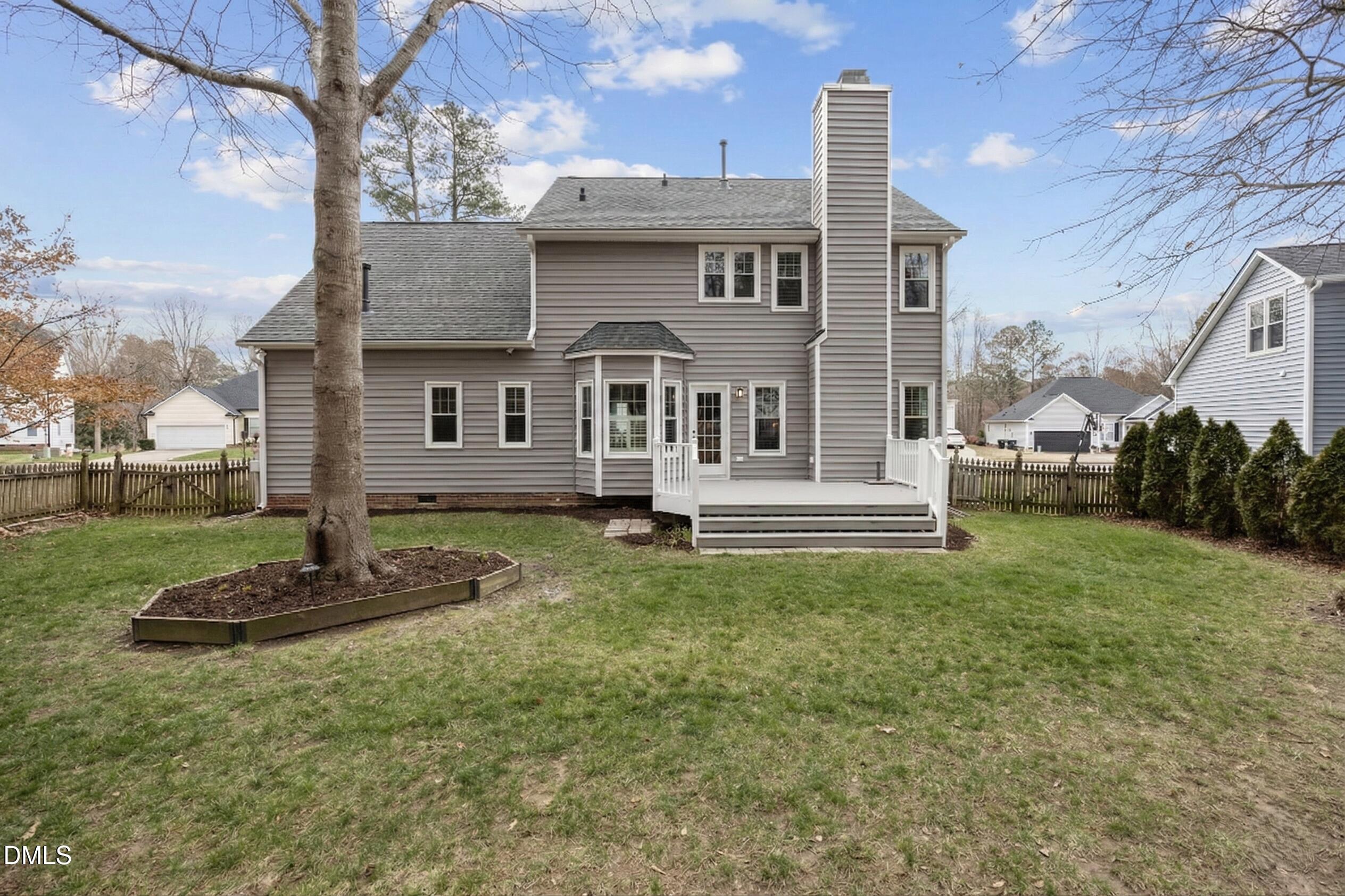 910 Trail Stream Way