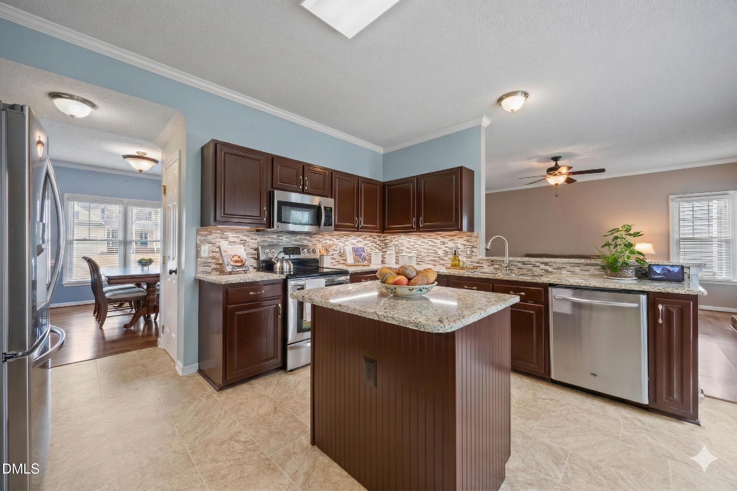 910 Trail Stream Way
