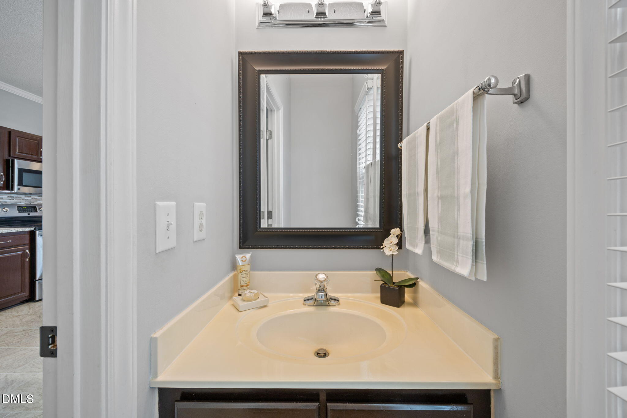 910 Trail Stream Way
