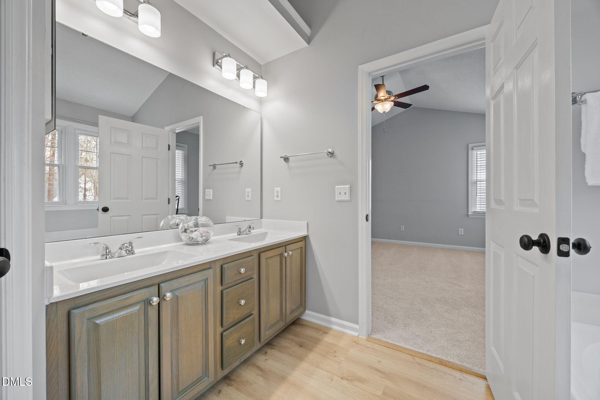 910 Trail Stream Way