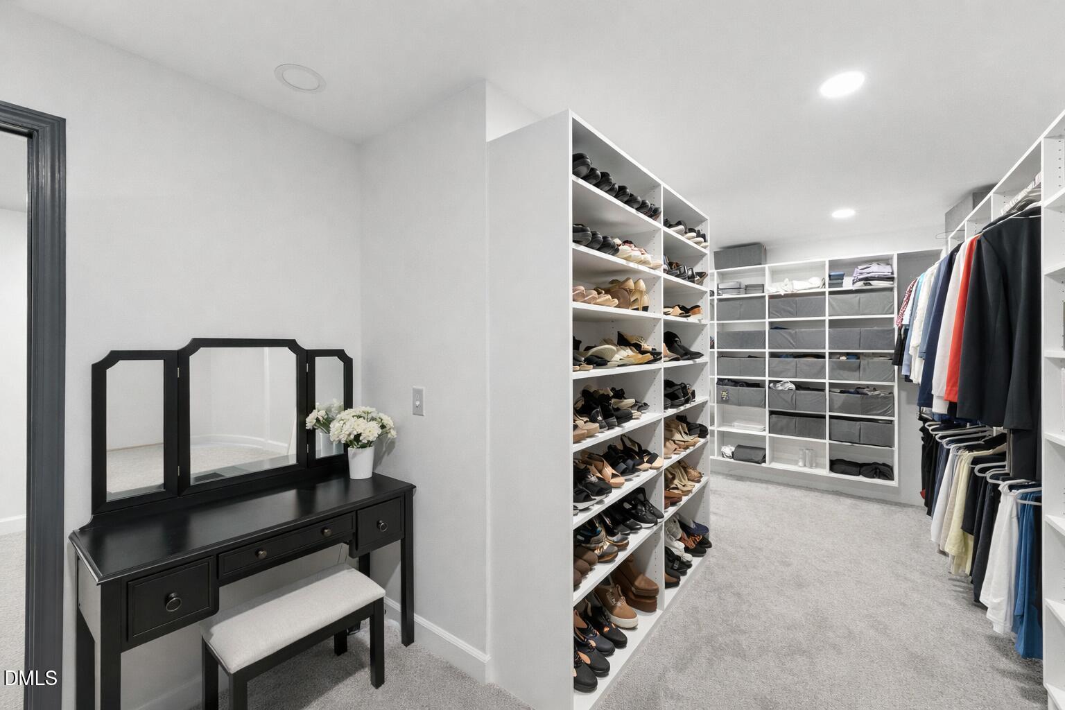 474 E Barefoot Road