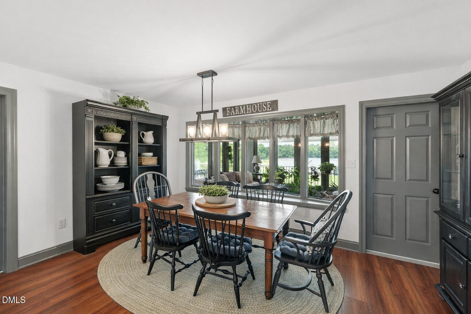 474 E Barefoot Road