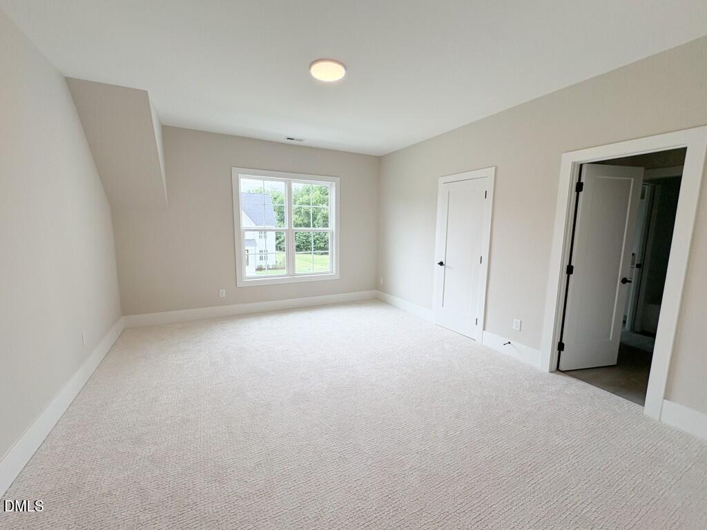 5864 Carriage Gate Drive