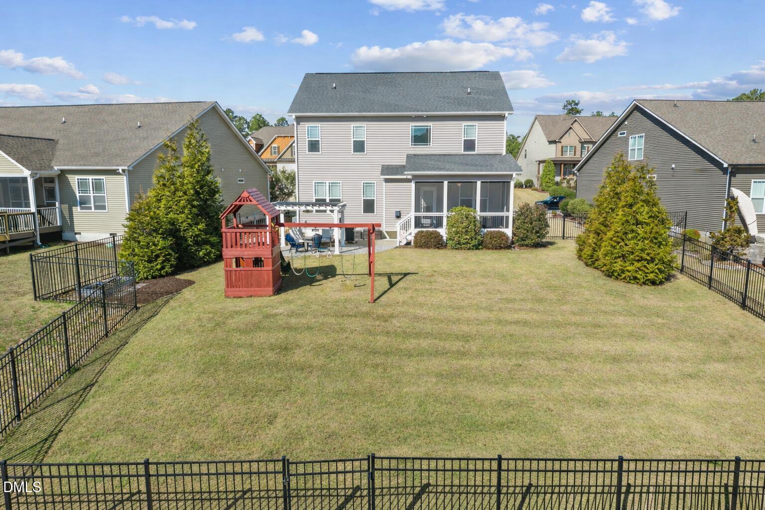 447 Bendemeer Lane