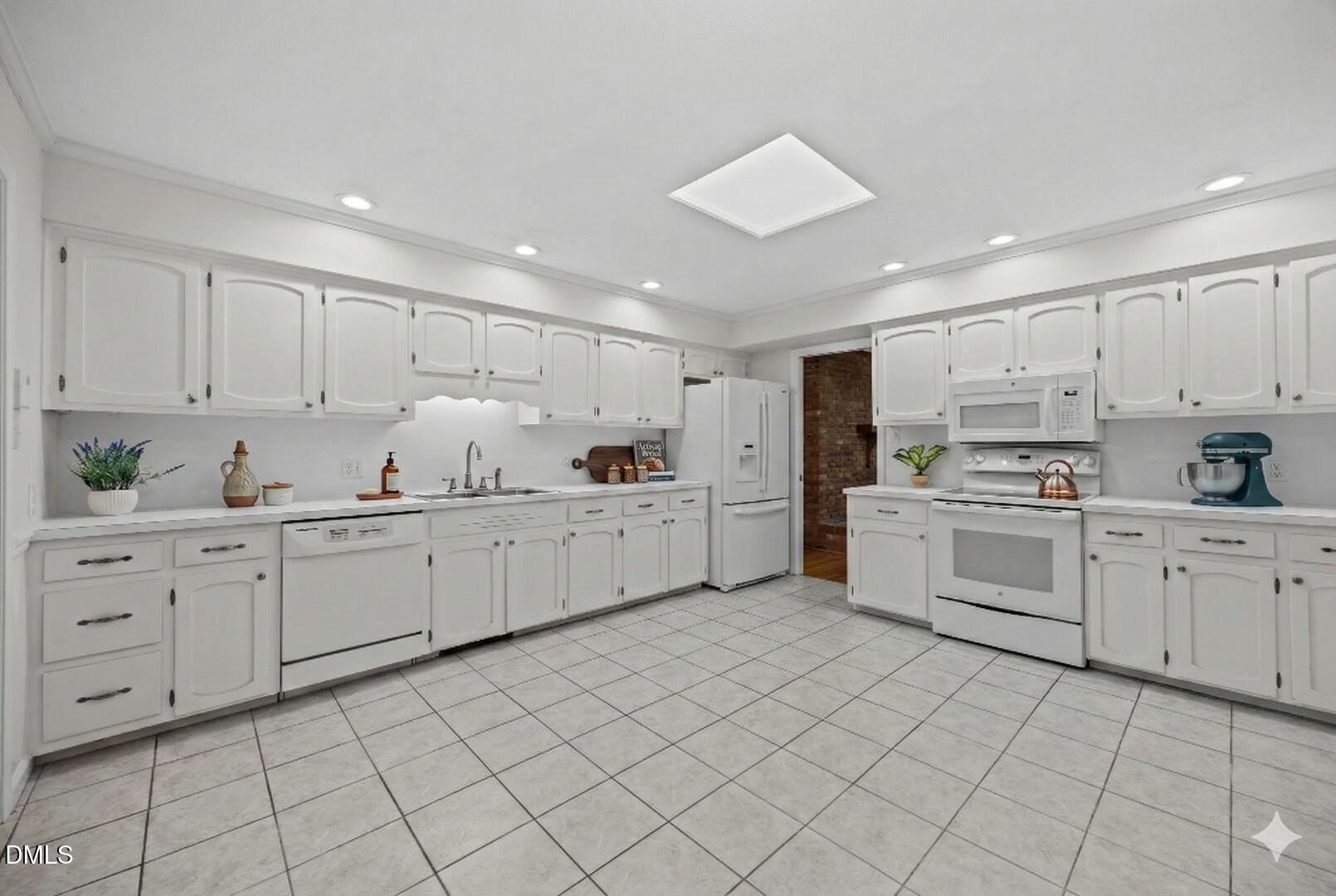 4300 Edgehill Court