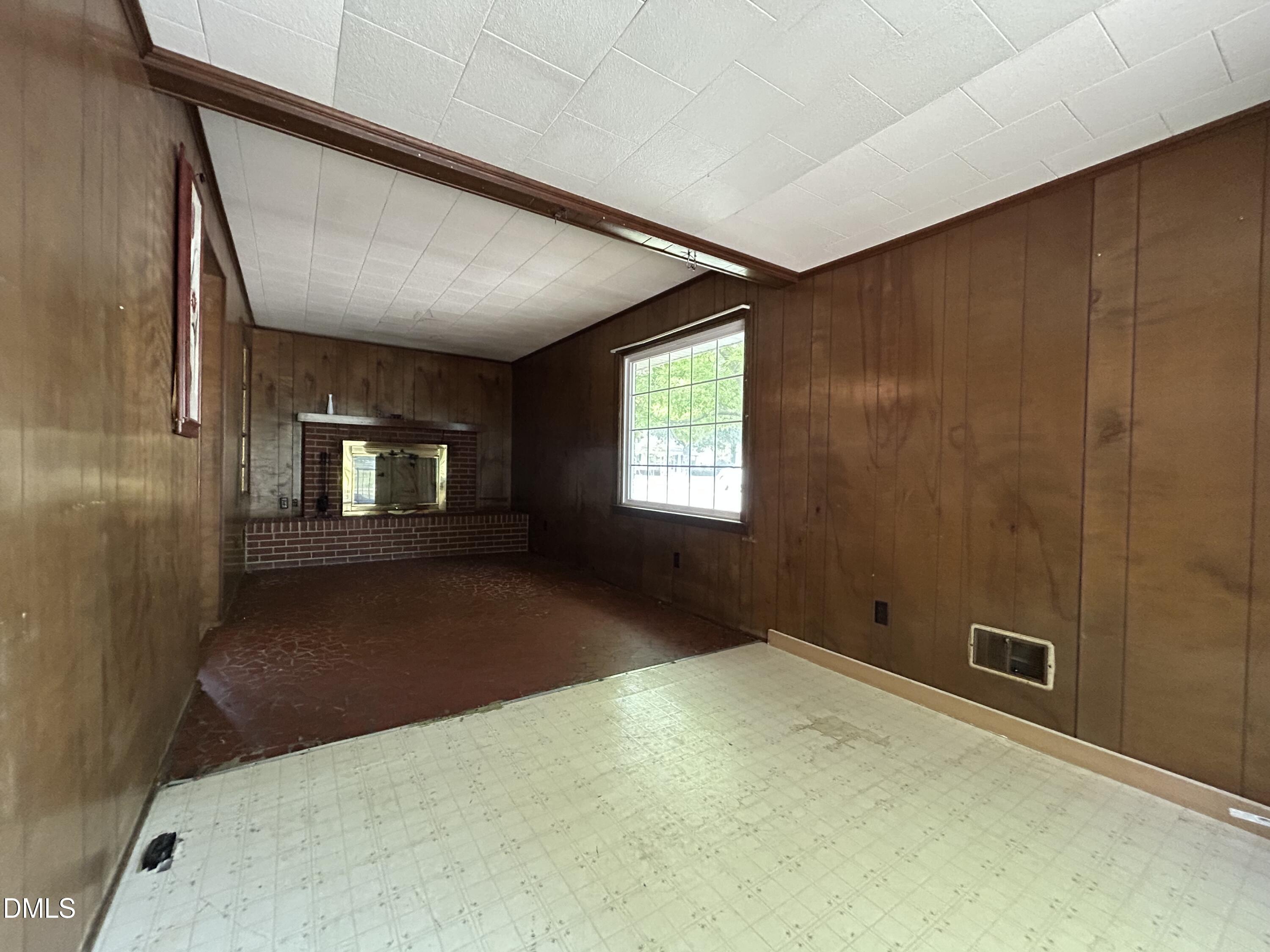 301 W Gannon Avenue