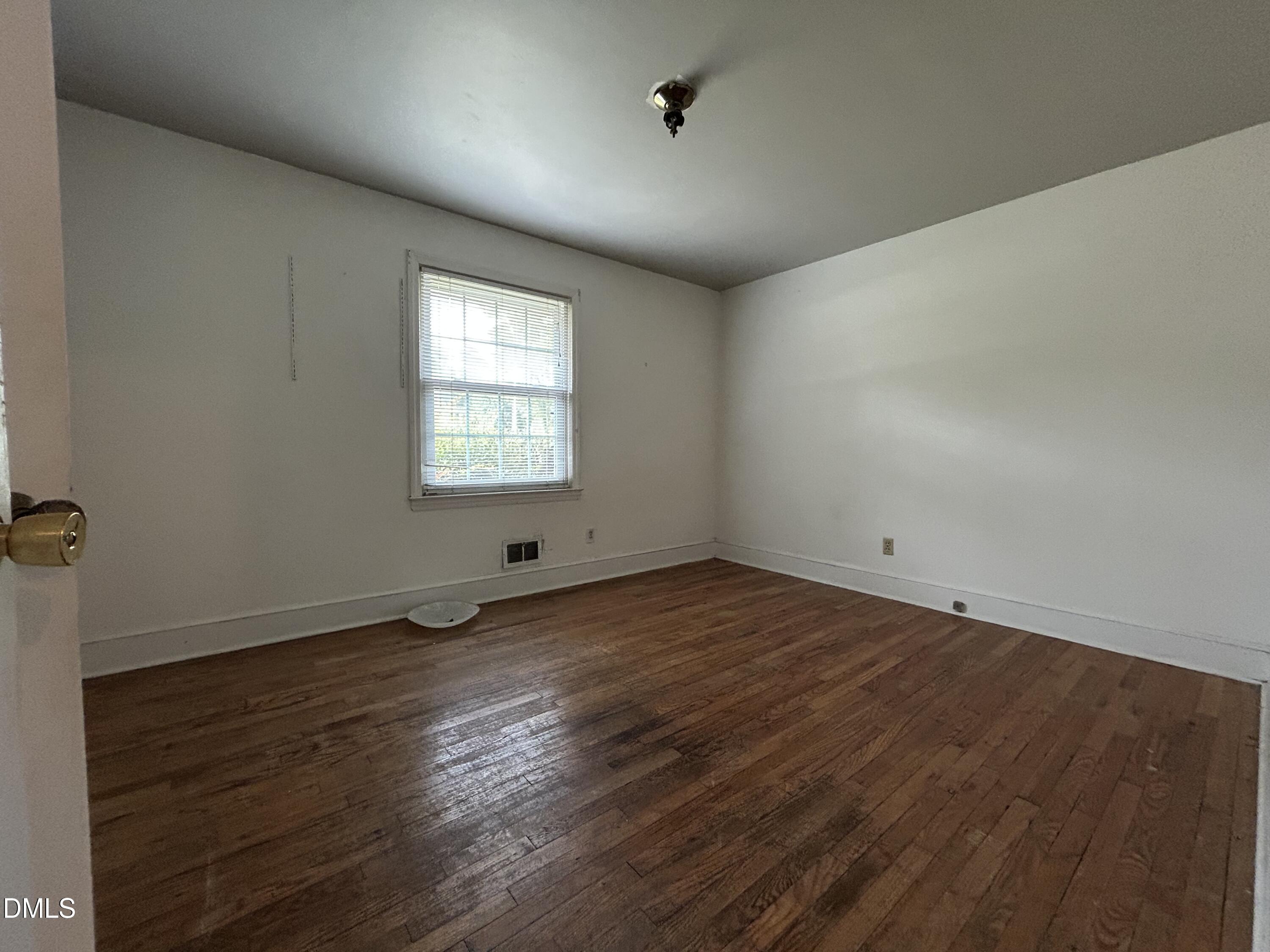 301 W Gannon Avenue