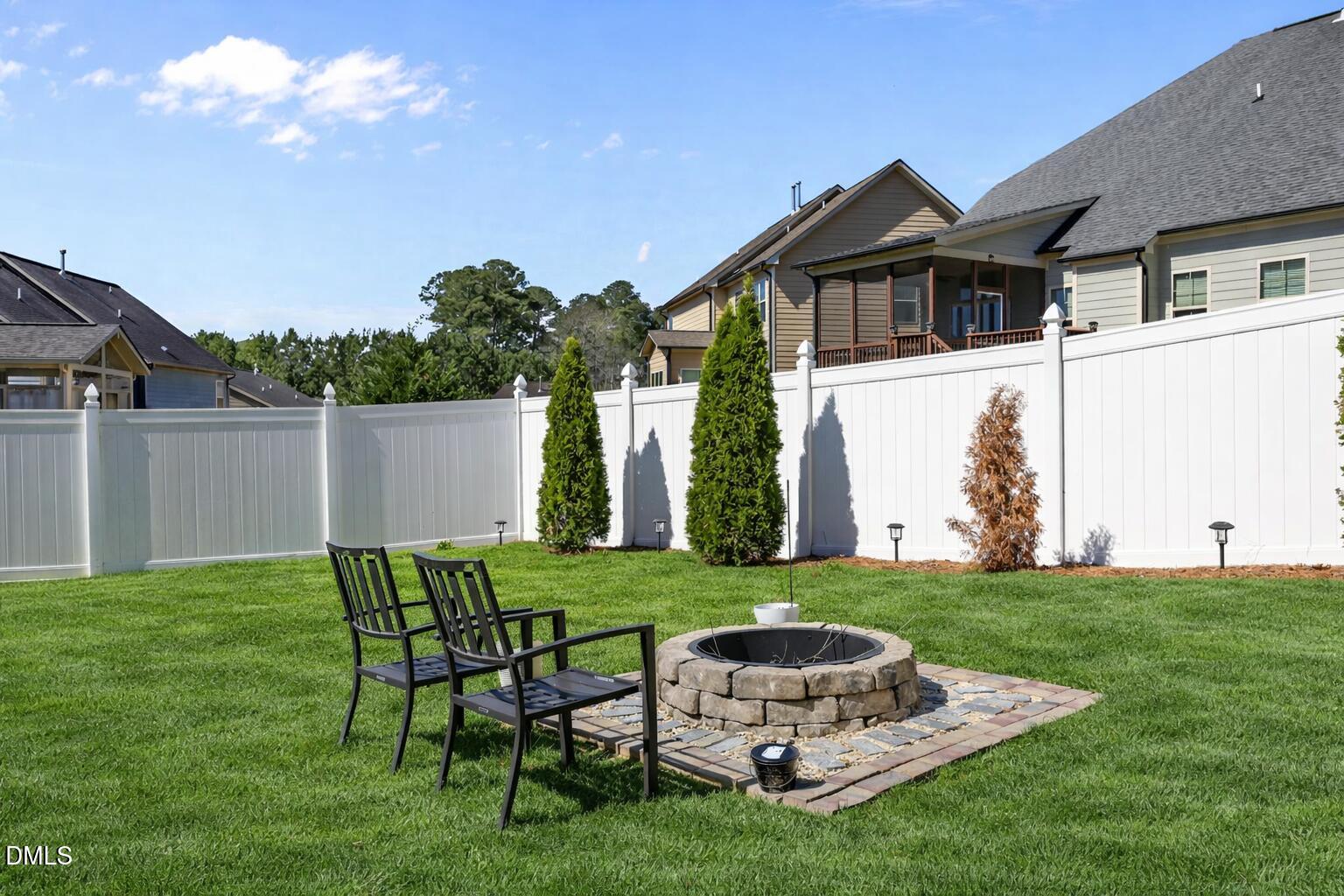 1004 Manderleigh Drive