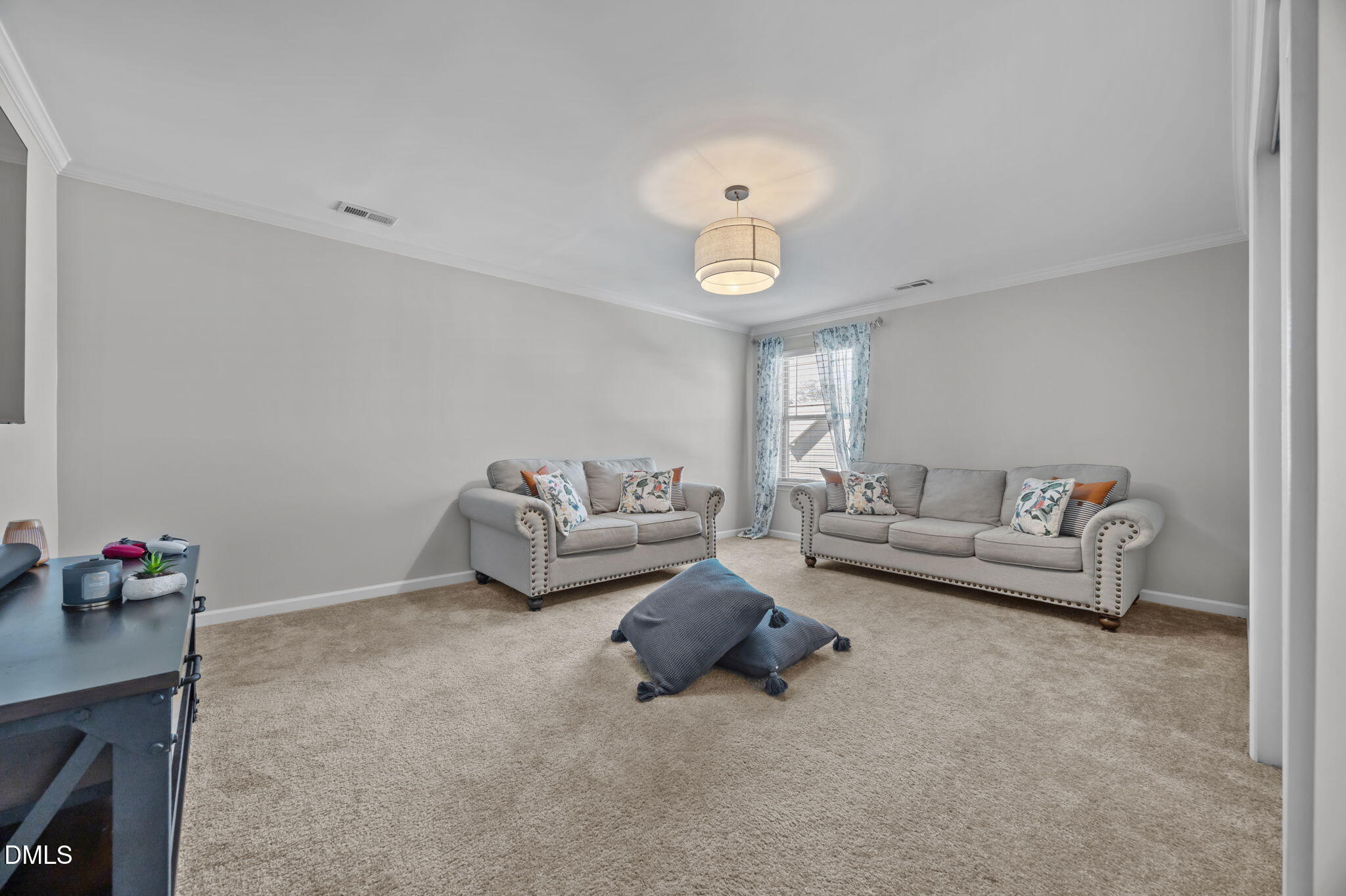 1004 Manderleigh Drive