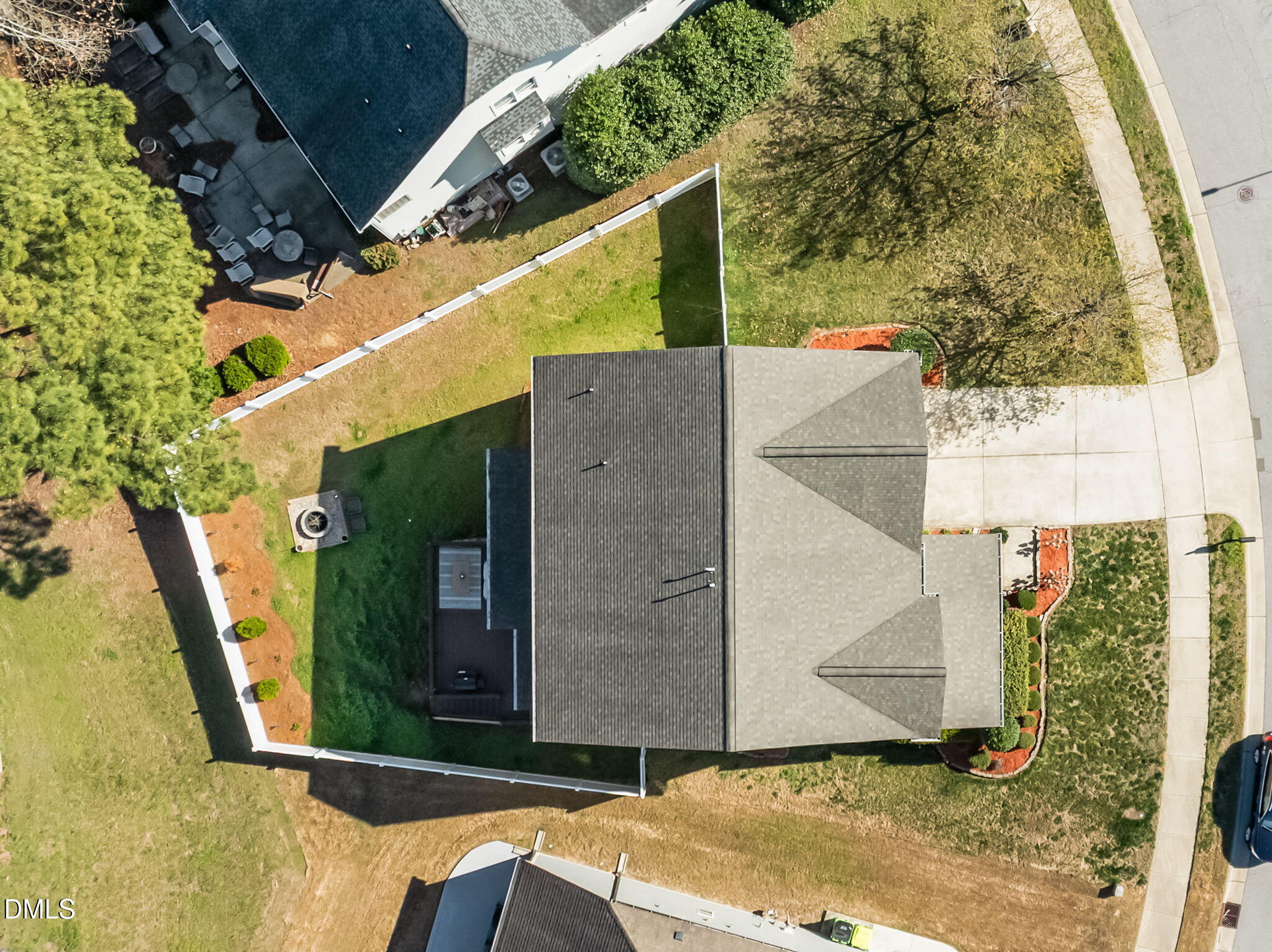 1004 Manderleigh Drive