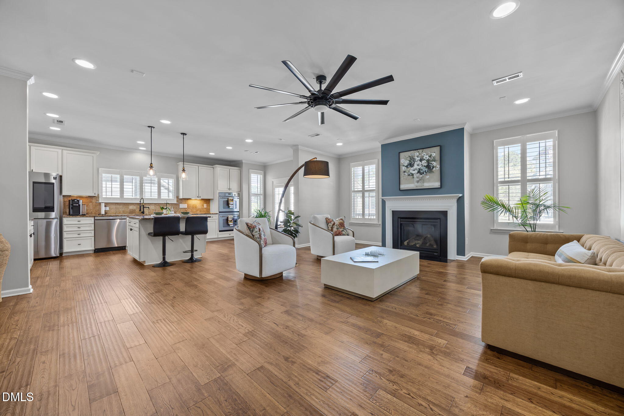 1004 Manderleigh Drive