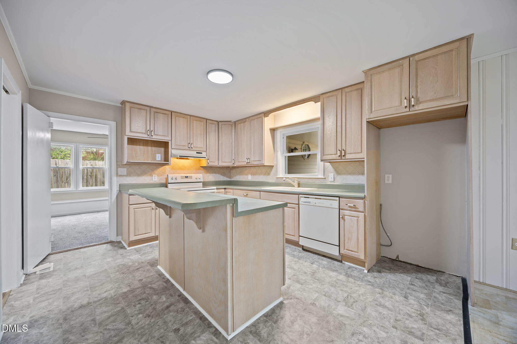 637 Buck Jones Road