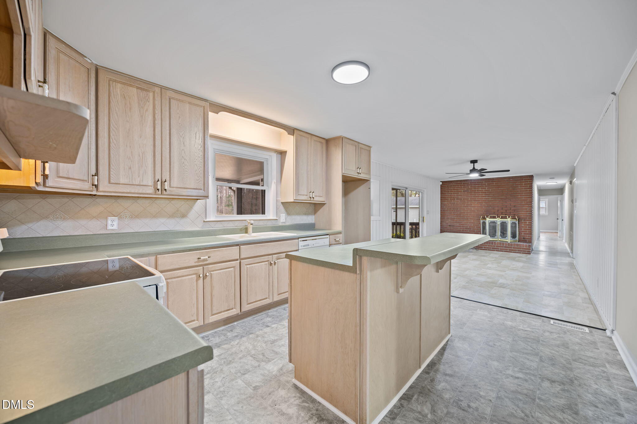 637 Buck Jones Road