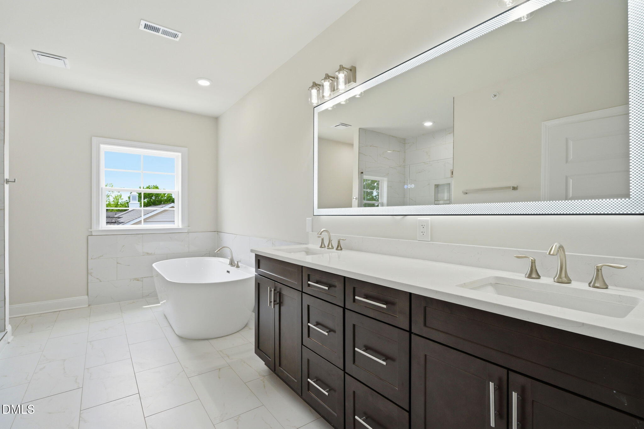 1600 Gathering Park Circle # 304