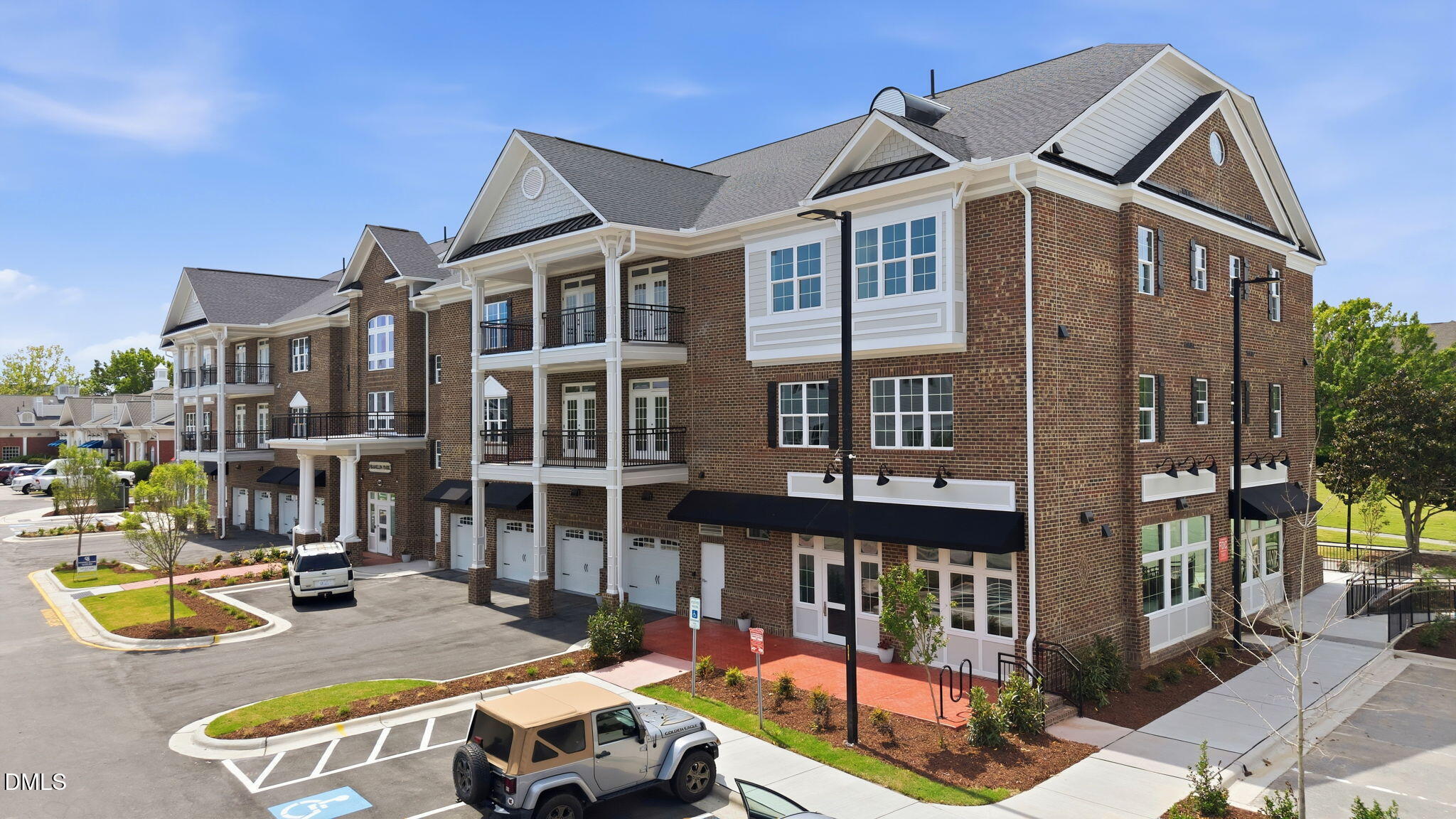 1600 Gathering Park Circle # 304