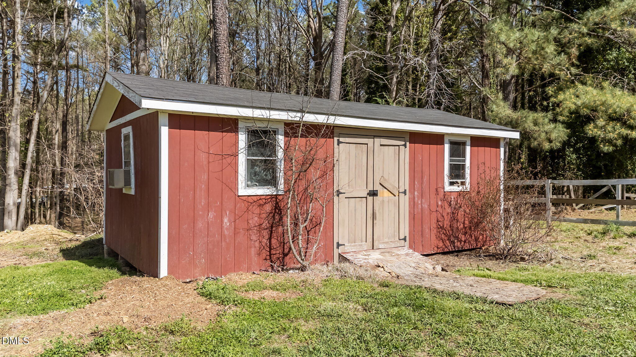 104 Riverbend Drive
