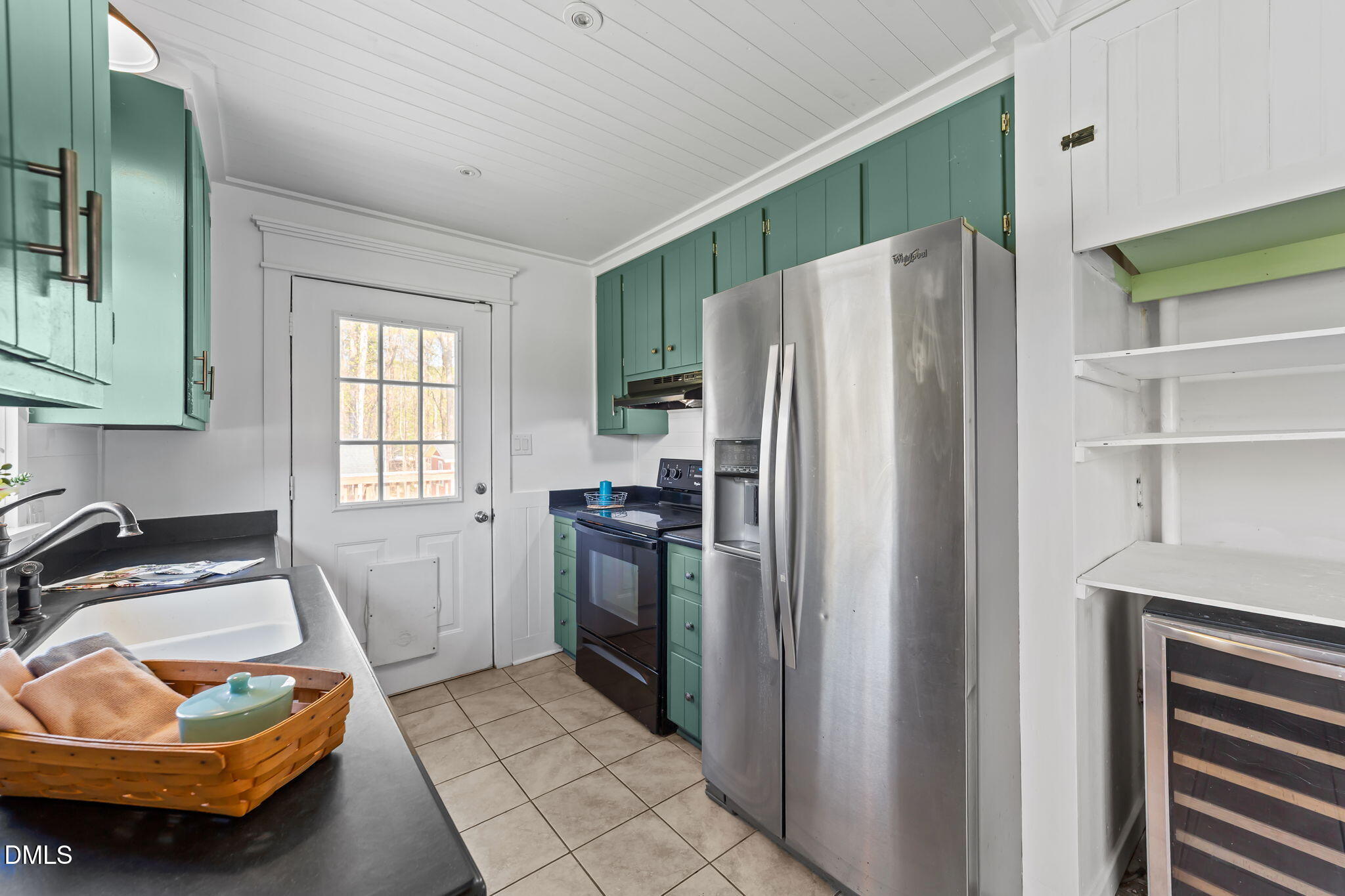 104 Riverbend Drive