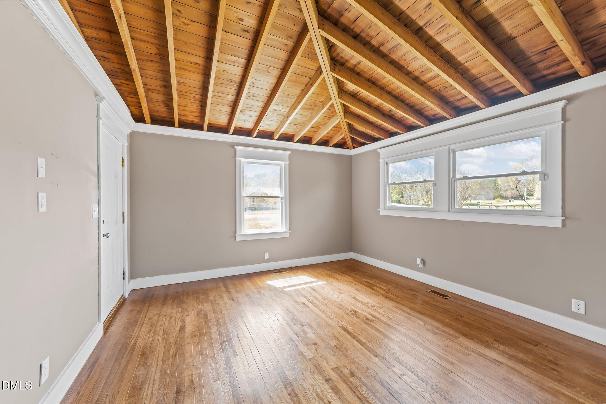 104 Riverbend Drive