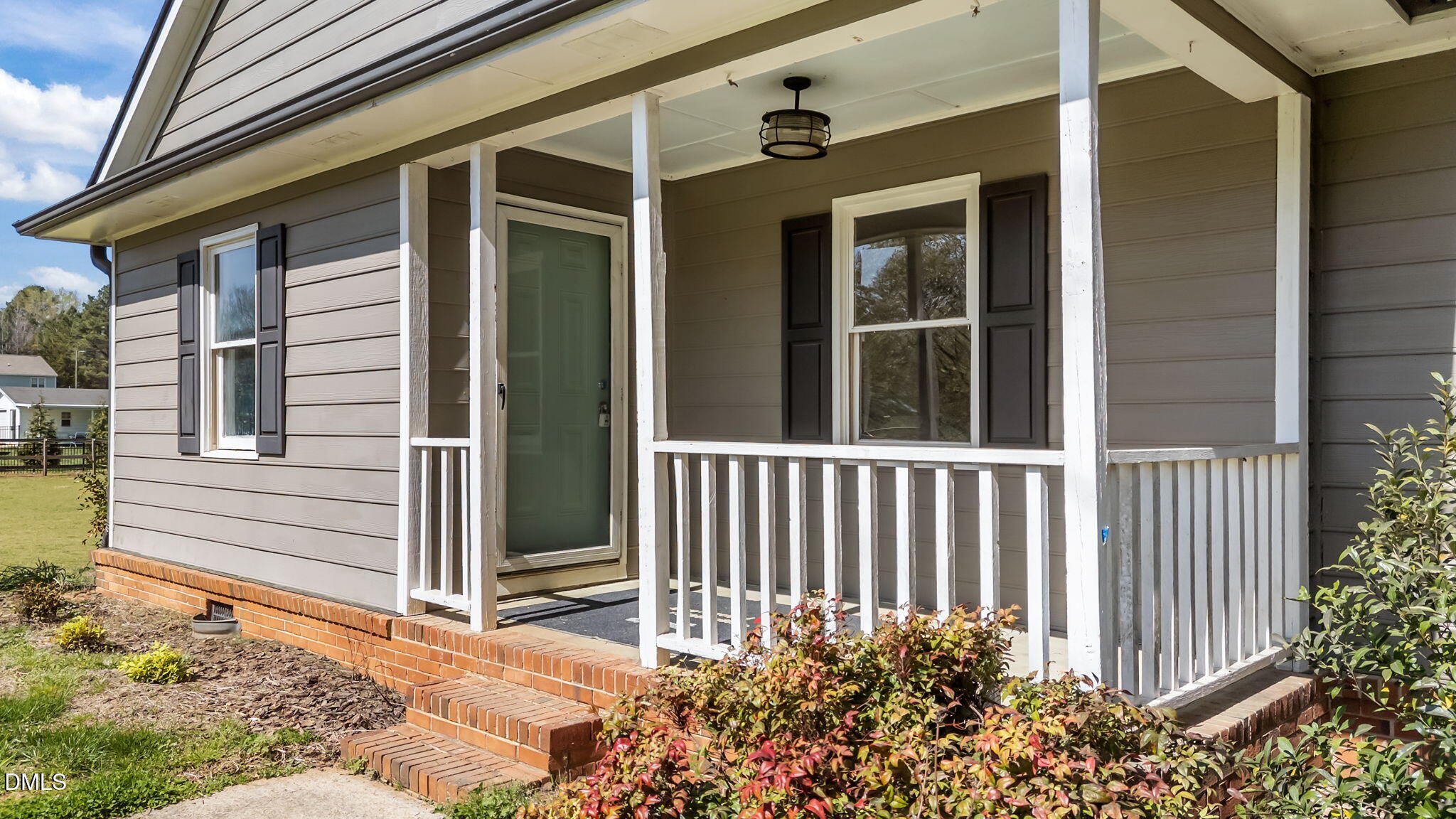 104 Riverbend Drive