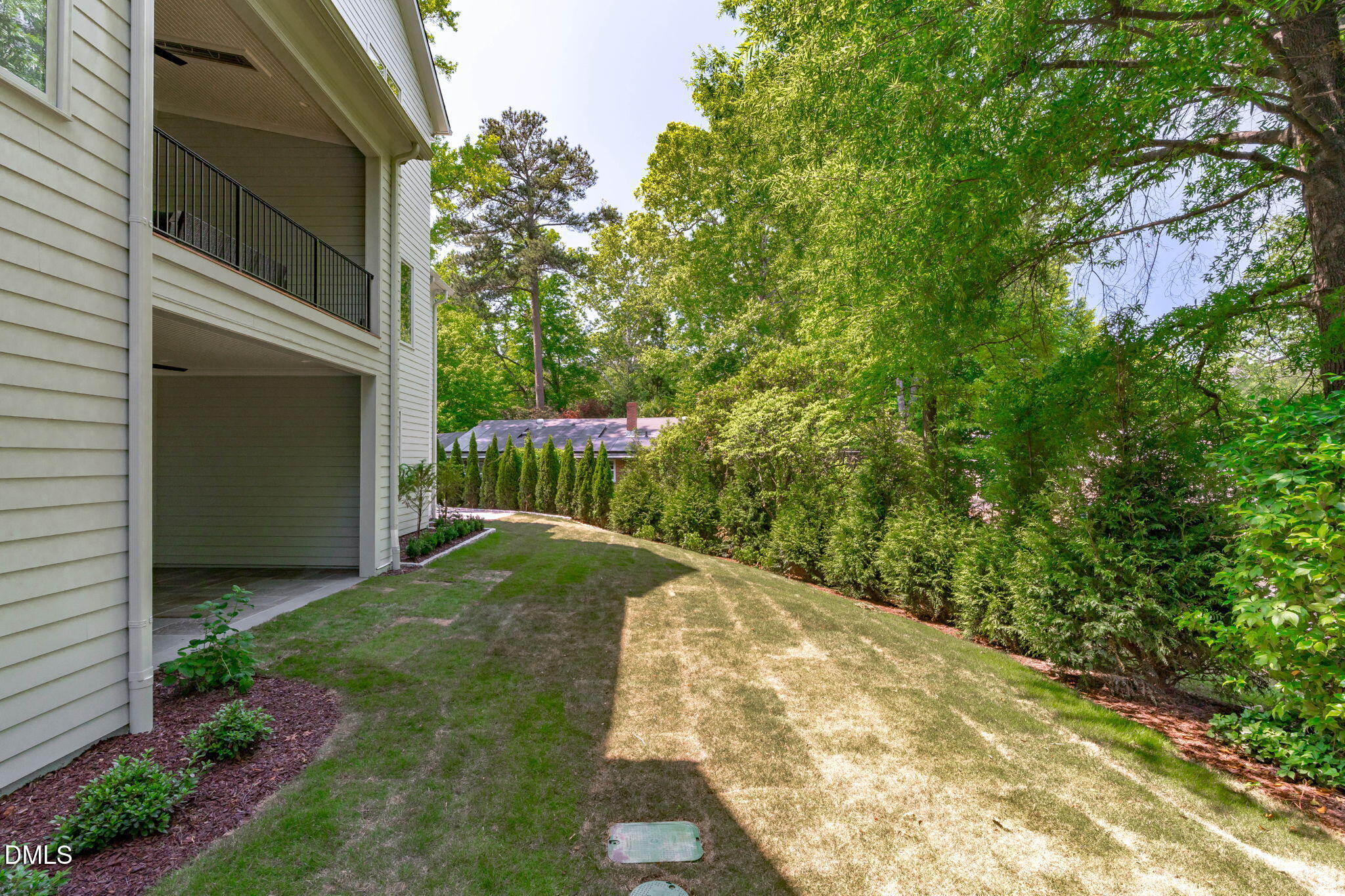 3442 Redbud Lane