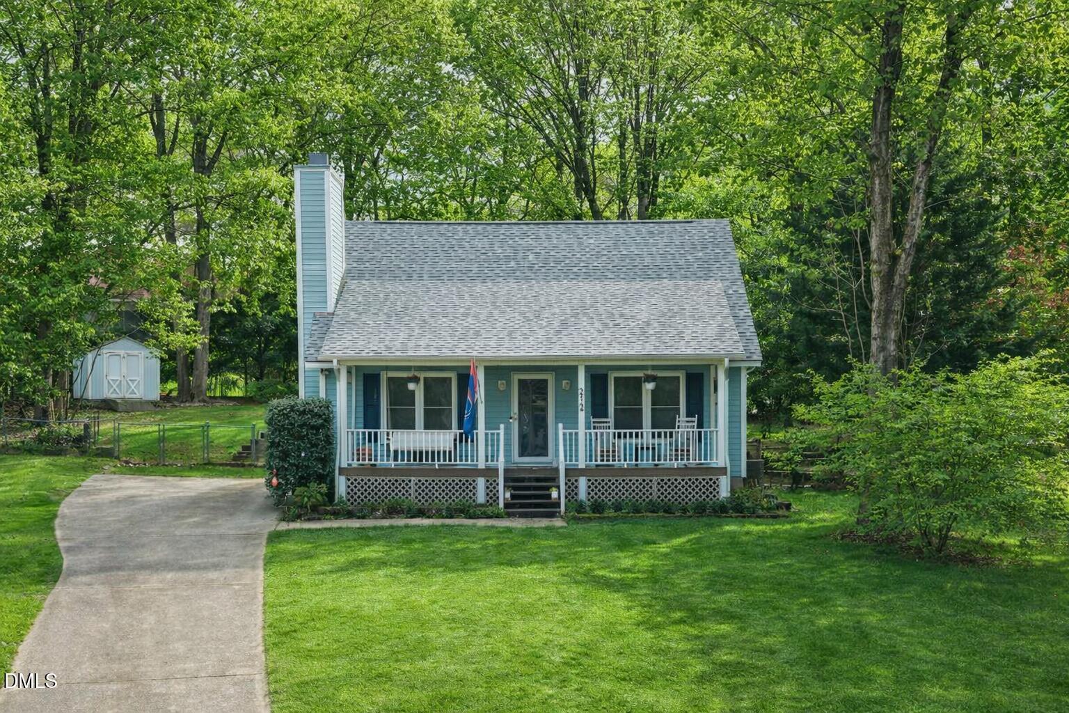 212 Esquire Lane