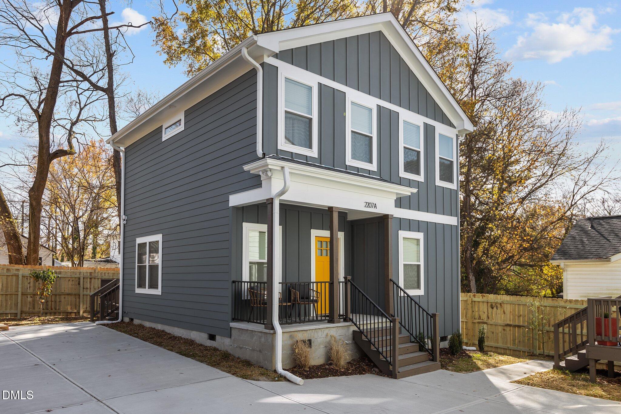 2207-A Otis Street