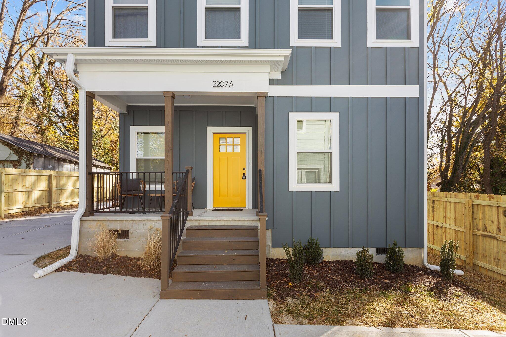 2207-A Otis Street