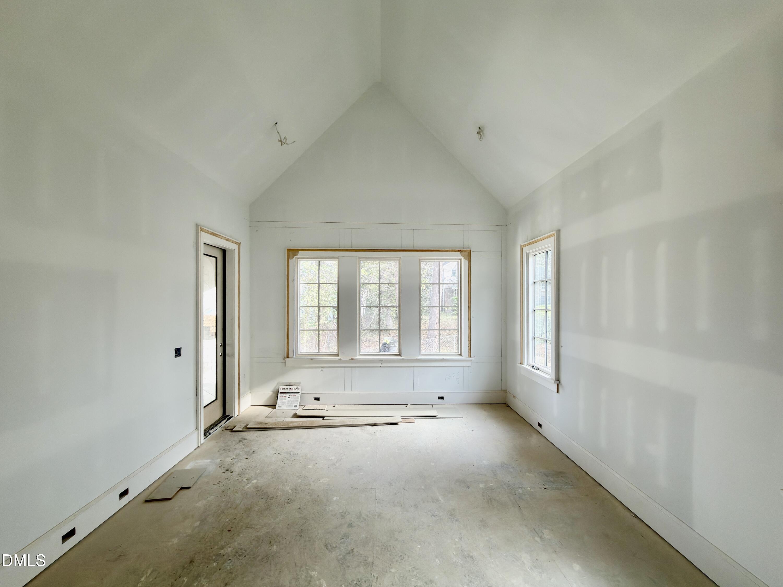 1306 Lennox Place