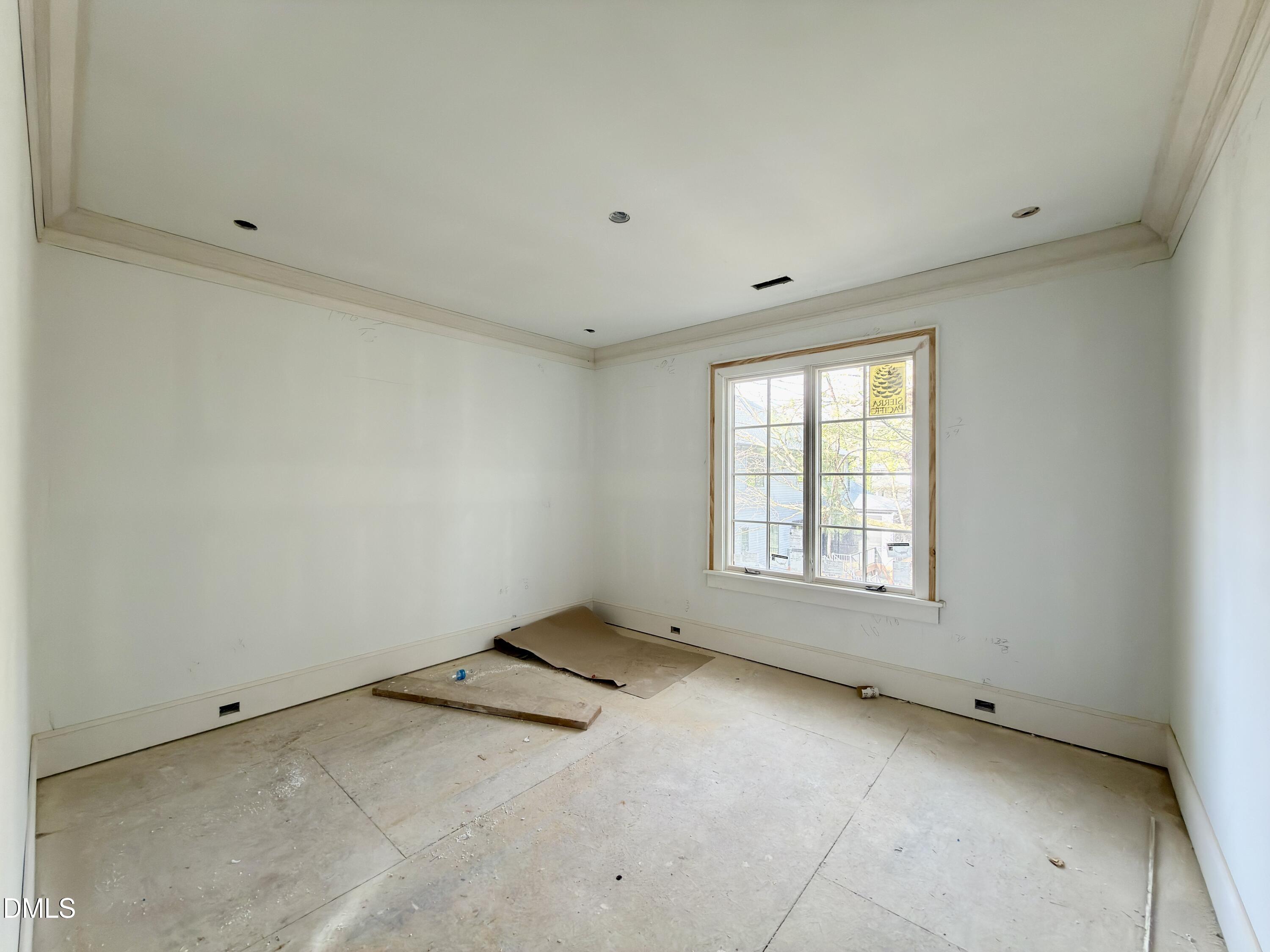 1306 Lennox Place