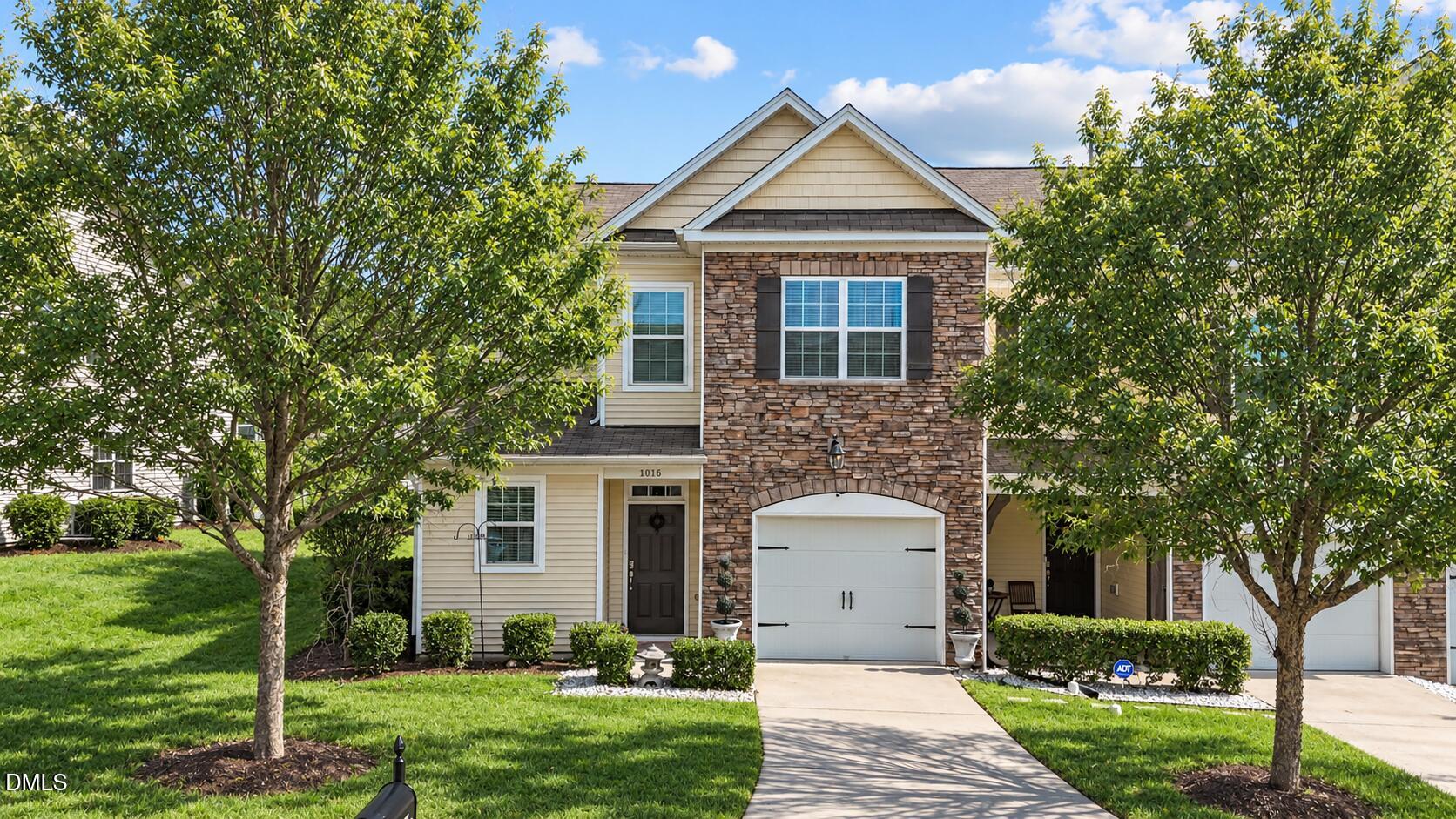 1016 Skyler Lane