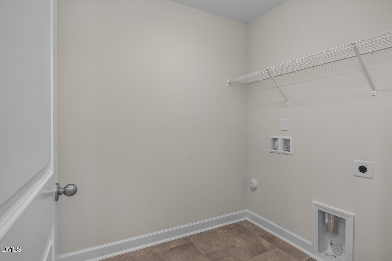 606 Thatch Lane # 113